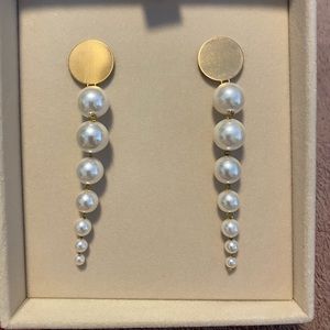 NWT Mignonne Gavigan Lucy pearl earrings